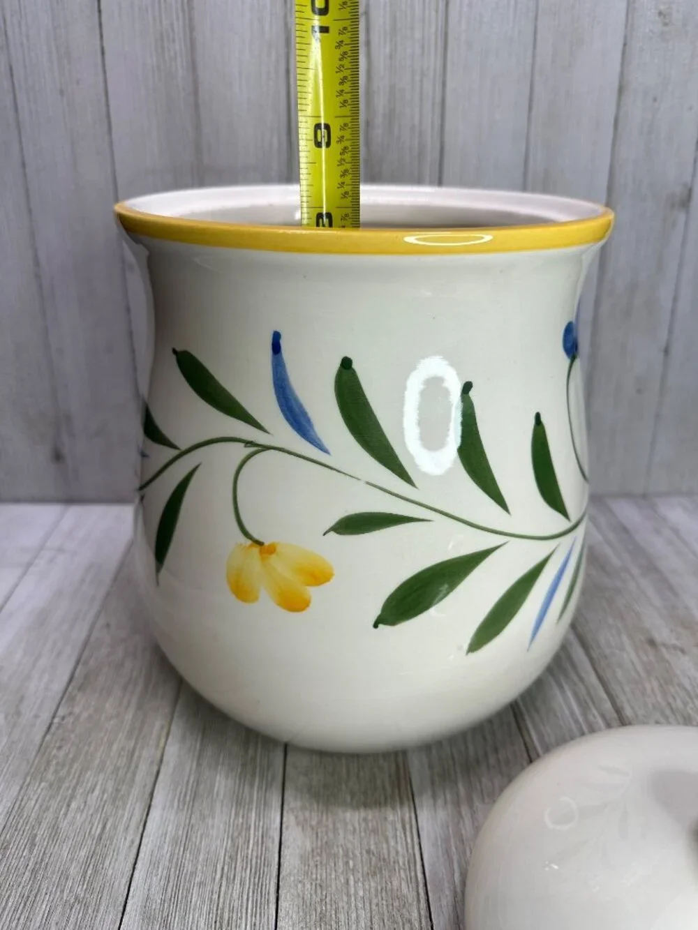 Vtg Floral Painted Cookie Jar Ivy Ceramic Container w/ Lid 10.5